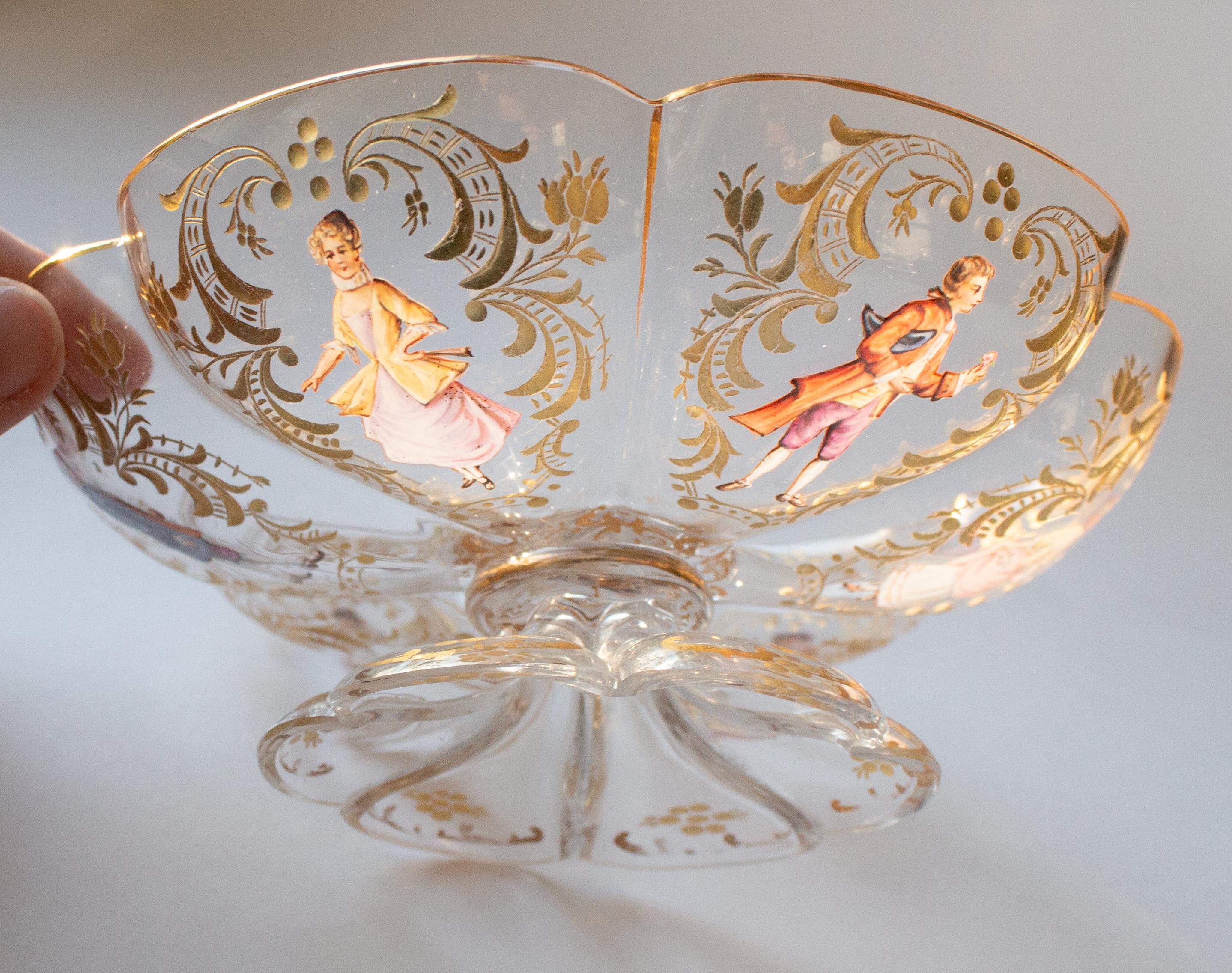 Exquisito cristal Lobmeyr del siglo XIX con decoración romántica de esmalte Esmalte en venta