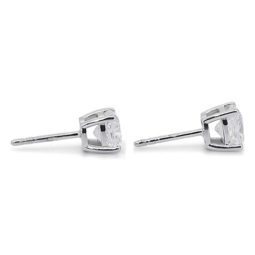 Exquisite 2 Carat Cushion Cut Diamond Earrings in 18K White Gold  For Sale 1
