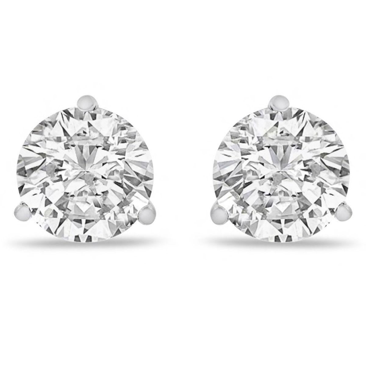 Exquisite 2.00 Carats VS1 Moissanite 14K Solid White Gold Martini Stud Earrings In New Condition For Sale In Los Angeles, CA