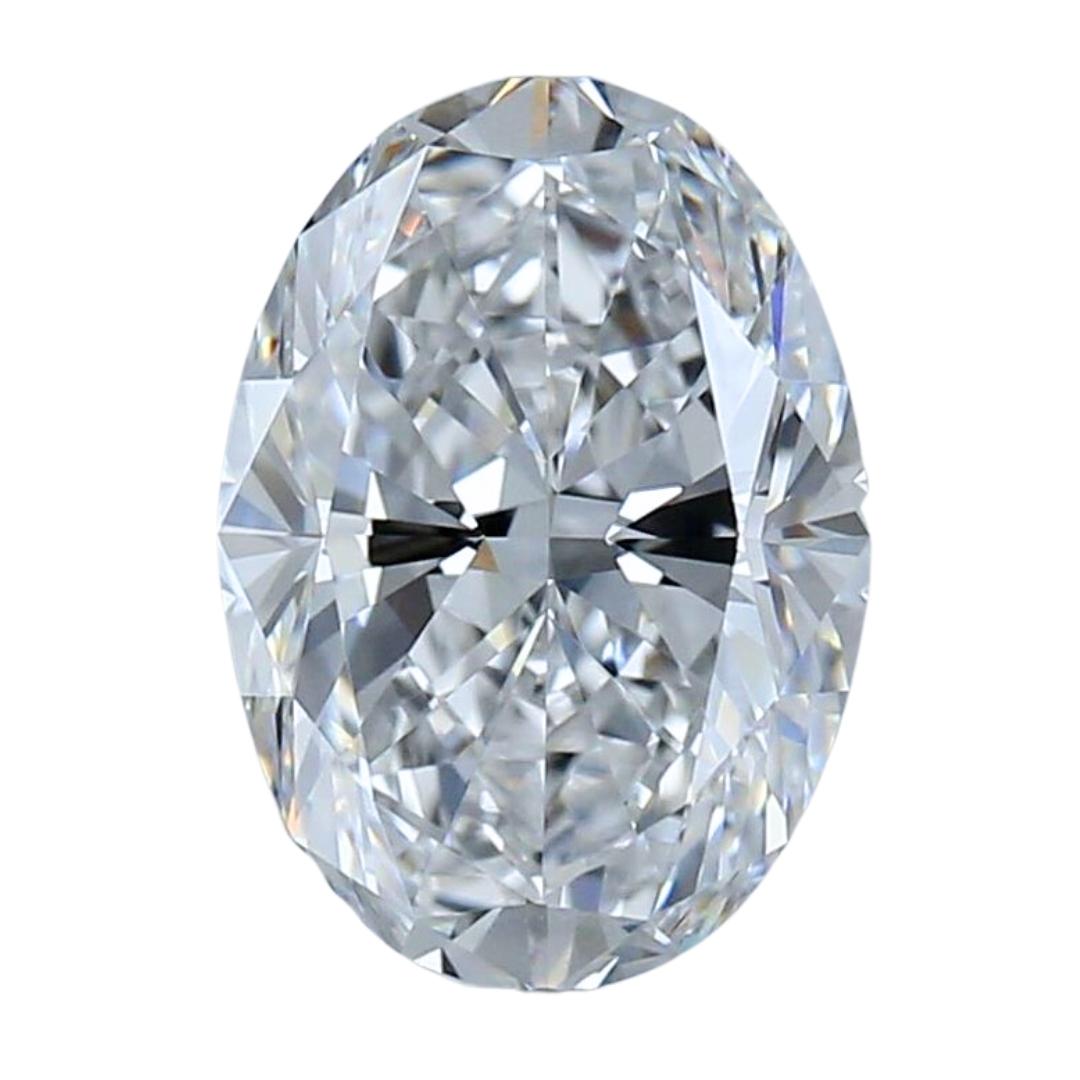 Exquisite 2.01 ct Ideal Cut Oval Diamond - GIA Certified For Sale 2