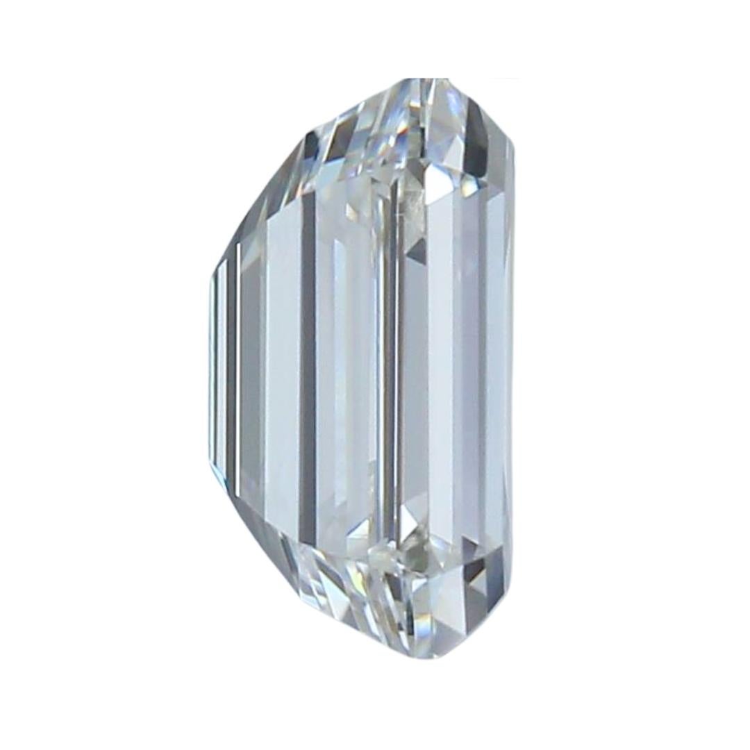 Exquisite 2.01ct Ideal Cut Diamond - GIA Certified In New Condition For Sale In רמת גן, IL