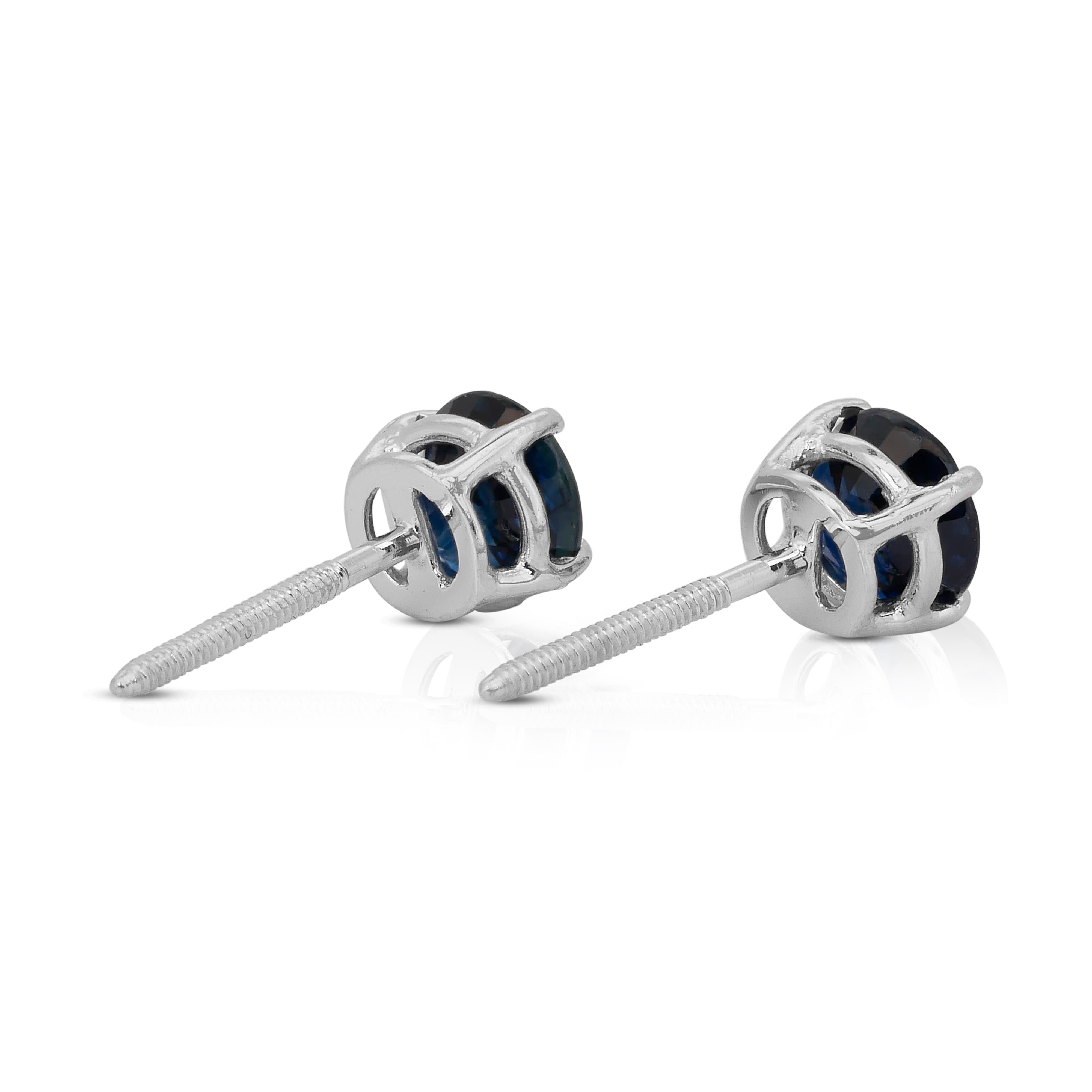 Exquisite 2.01ct Sapphire Stud Earrings in Platinum - IGI Certified 1