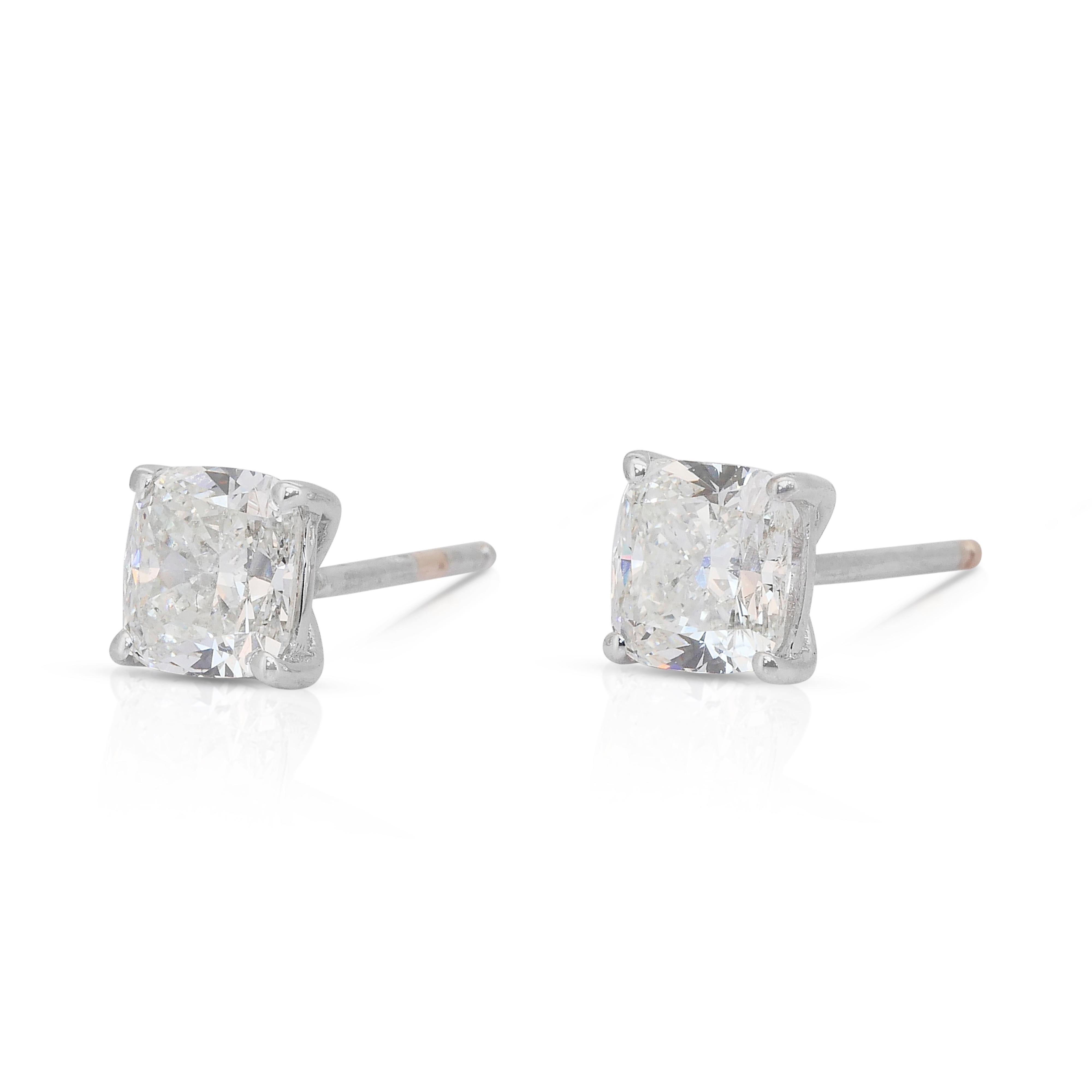 Exquises boucles d'oreilles en or blanc 18 carats de 2,02 ct de diamants - certifiées IGI Neuf - En vente à רמת גן, IL
