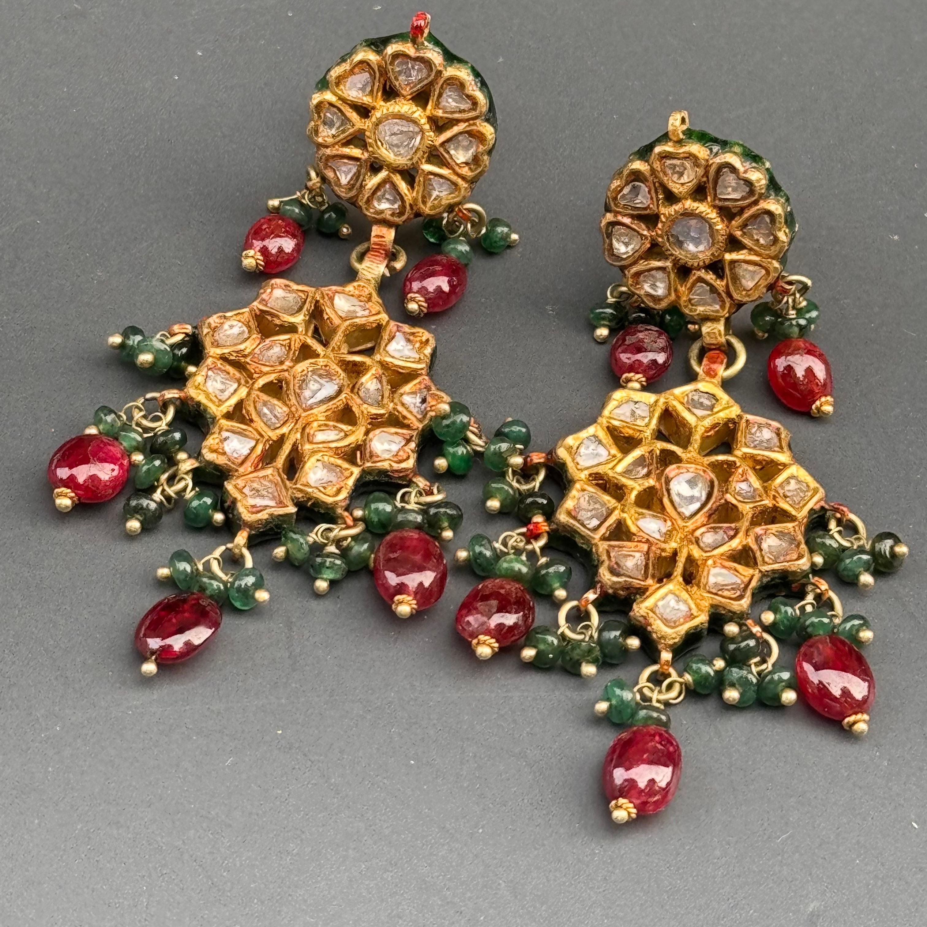 Mughal 20kt Gold Diamond Emerald Rubies Enamel Earrings For Sale 5