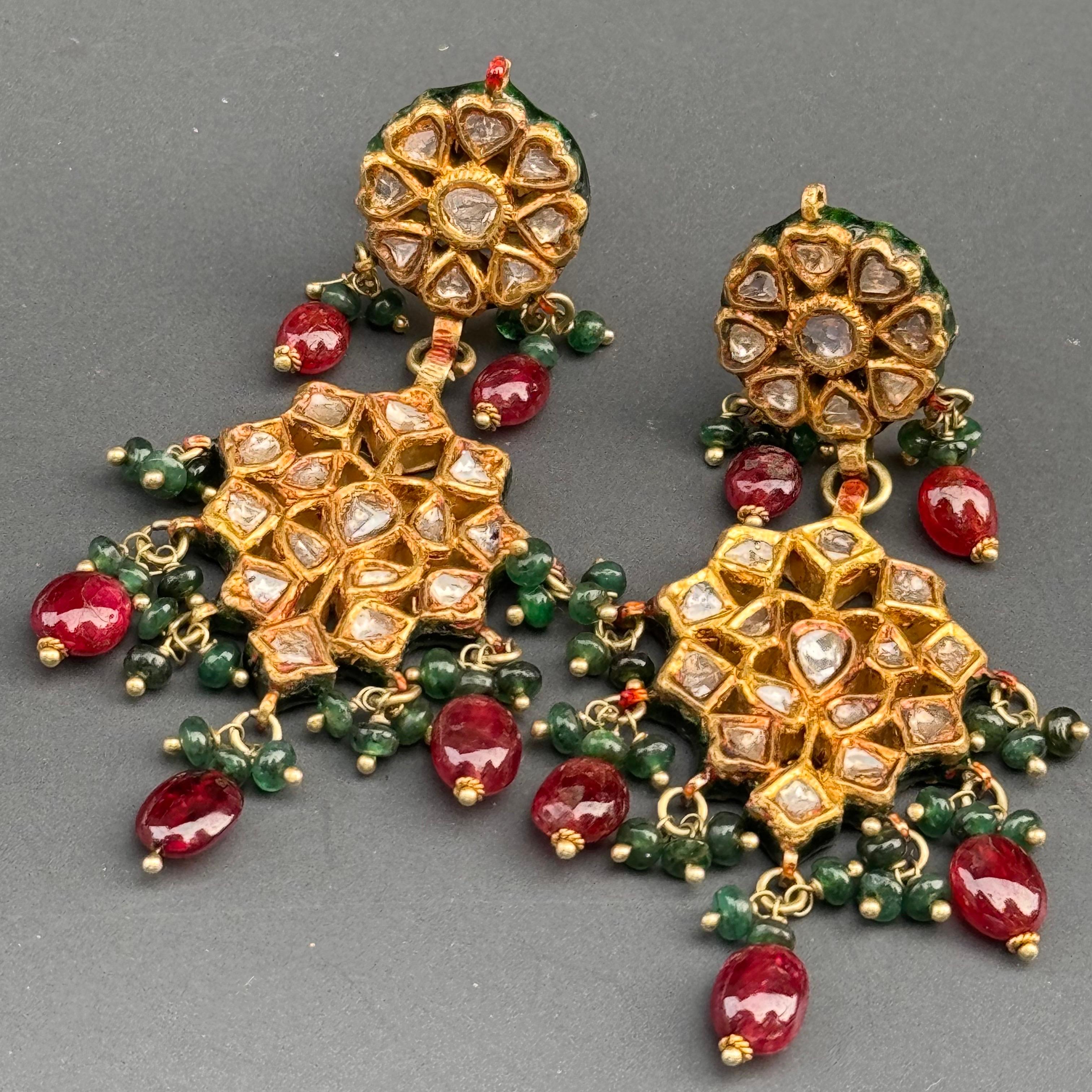 Mughal 20kt Gold Diamond Emerald Rubies Enamel Earrings For Sale 4