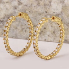 Exquisite 2.10 Carat Natural Diamond 14 Karat Solid Yellow Gold Hoop Earrings