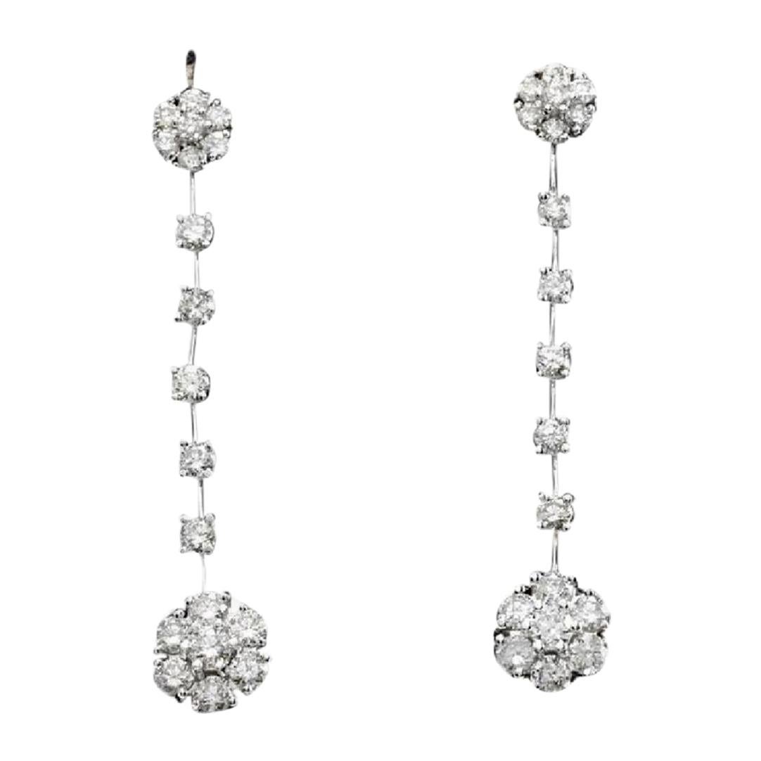 Exquisite 2.10 Carat Natural VS1-VS2 Diamond 14 Karat Solid White Gold Earrings For Sale