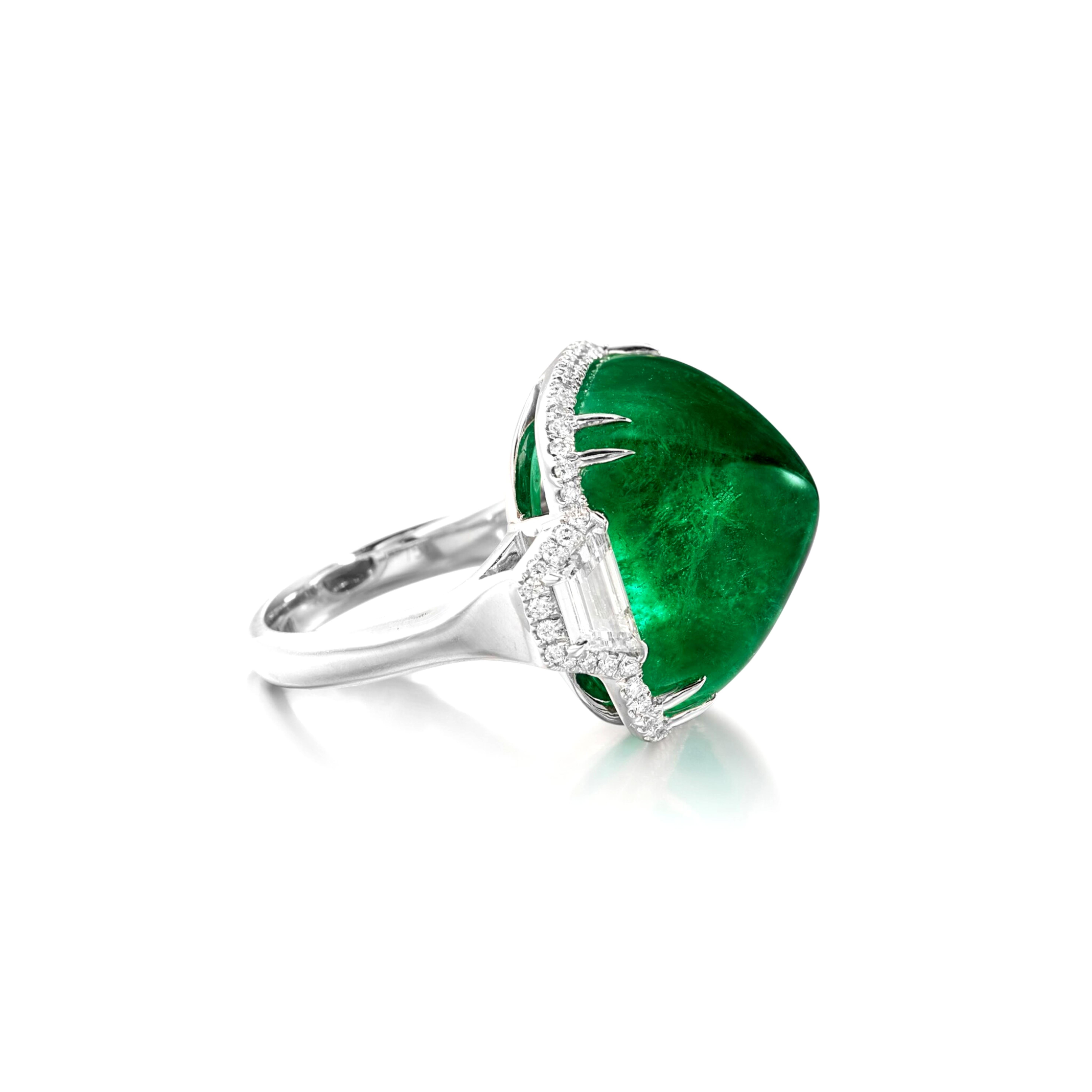 Exquisite 22-Carat GRS-Certified Minor Oil Emerald & Diamond Ring In New Condition For Sale In Chicago, IL