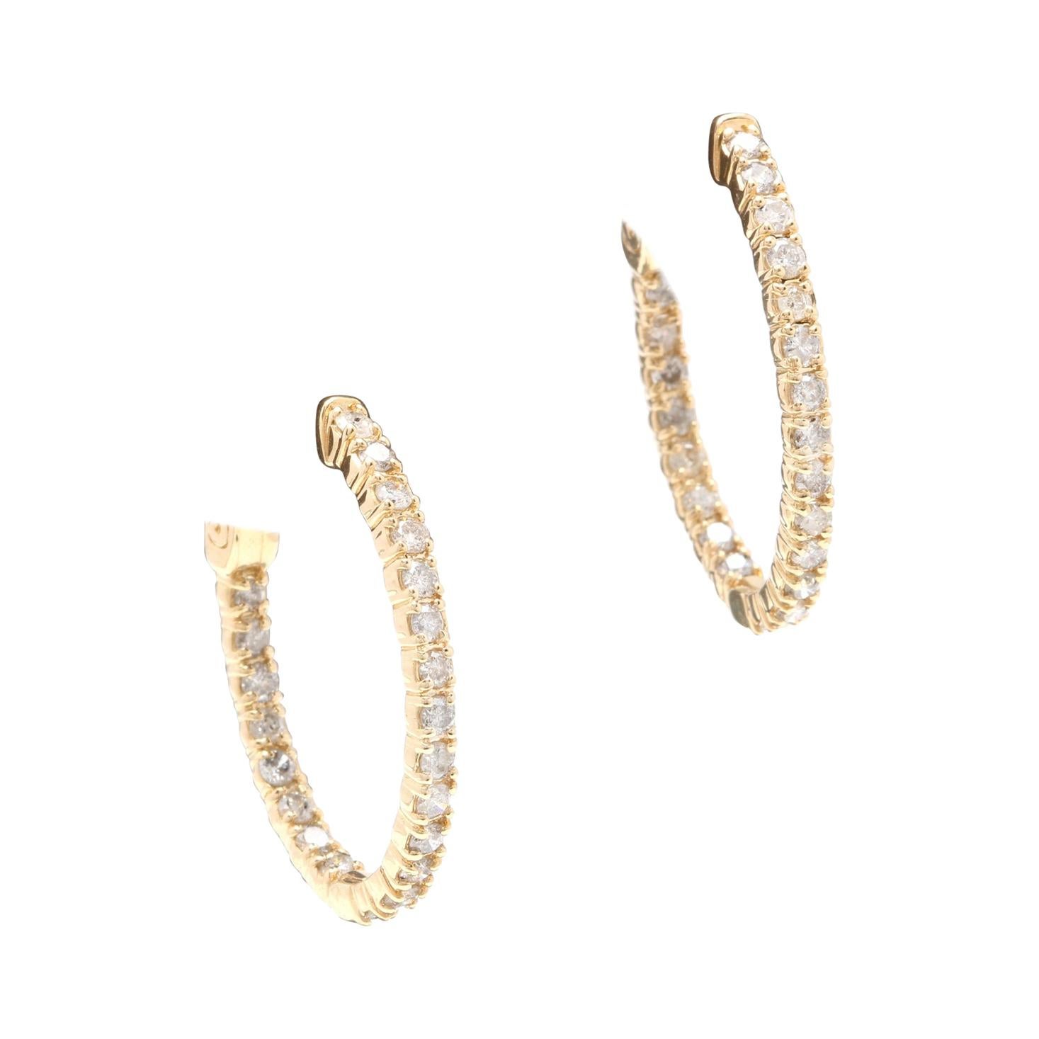 Exquisite 2.25 Carat Natural Diamond 14 Karat Solid Yellow Gold Hoop Earrings For Sale