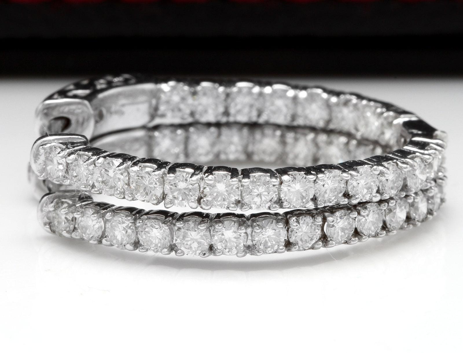 Exquisite 2.25 Carat Natural Diamond 14 Karat Solid White Gold Hoop Earrings For Sale 1