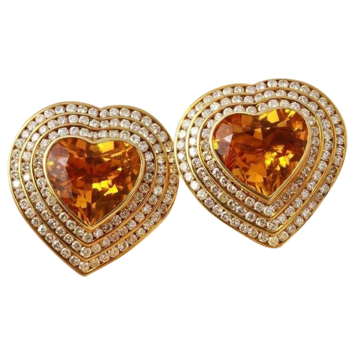 Exquisite 25.75 Carat Natural Madeira Citrine and Diamond 14 Karat Solid Gold For Sale