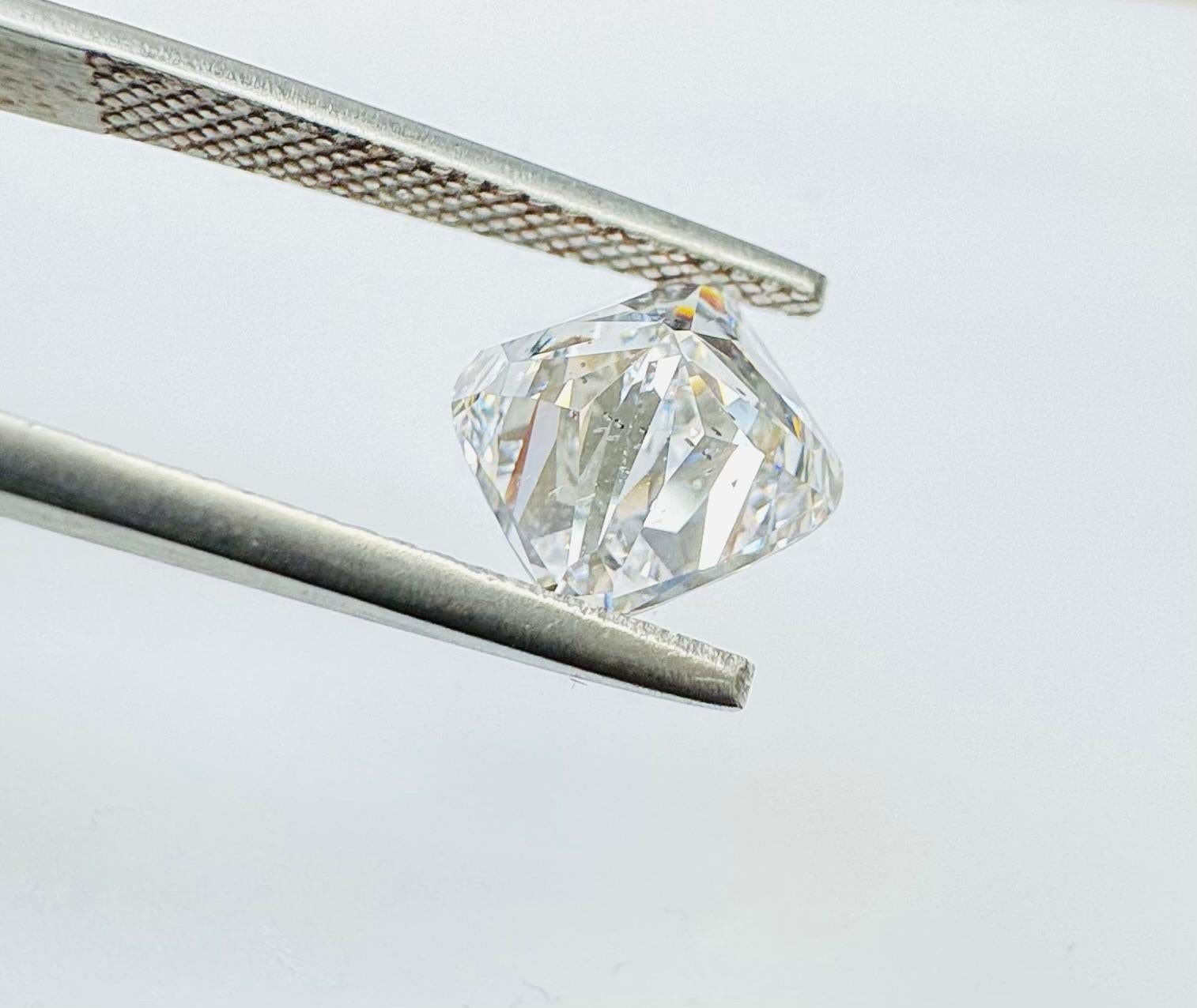 Diamant naturel exquis de 2,71ct en forme de coussin - certifié GIA Neuf - En vente à רמת גן, IL