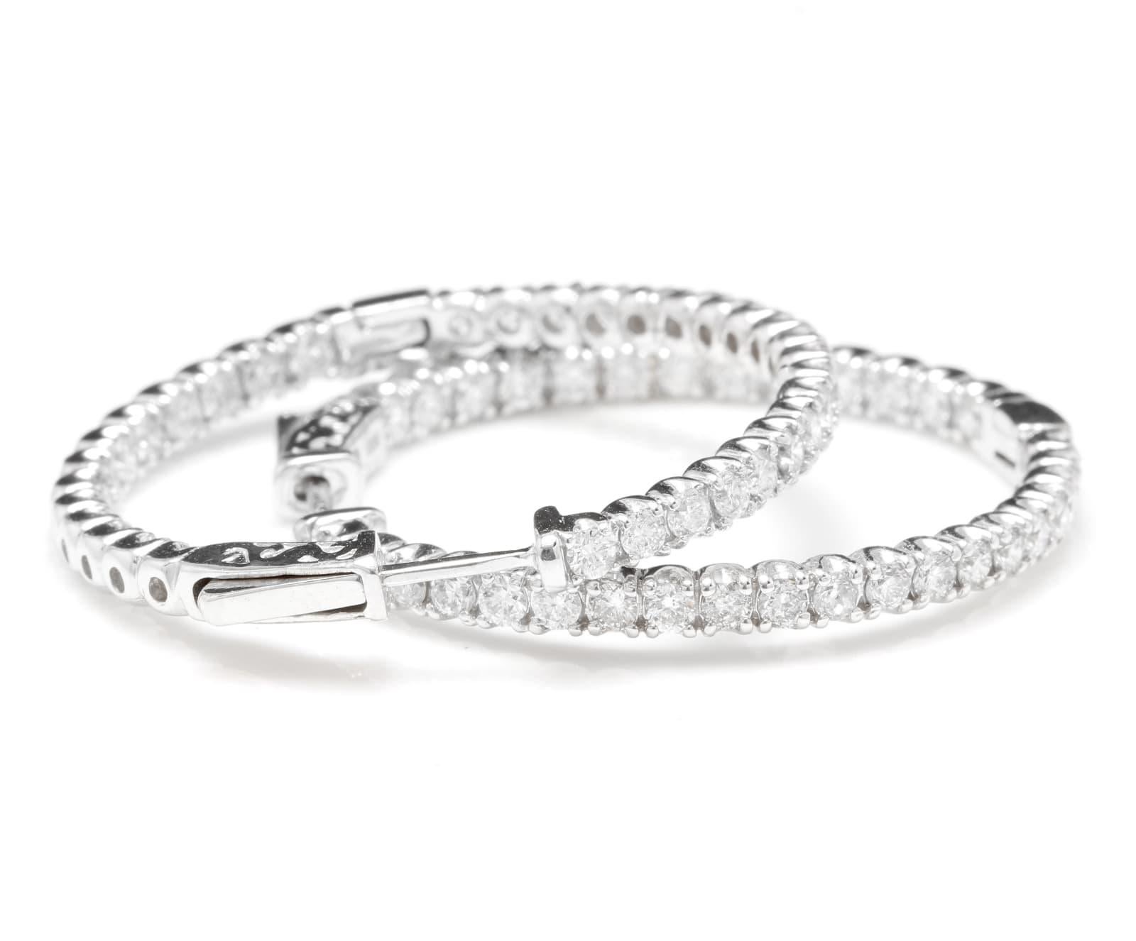 Exquisite 2.85 Carat Natural Diamond 14 Karat Solid White Gold Hoop Earrings For Sale 1