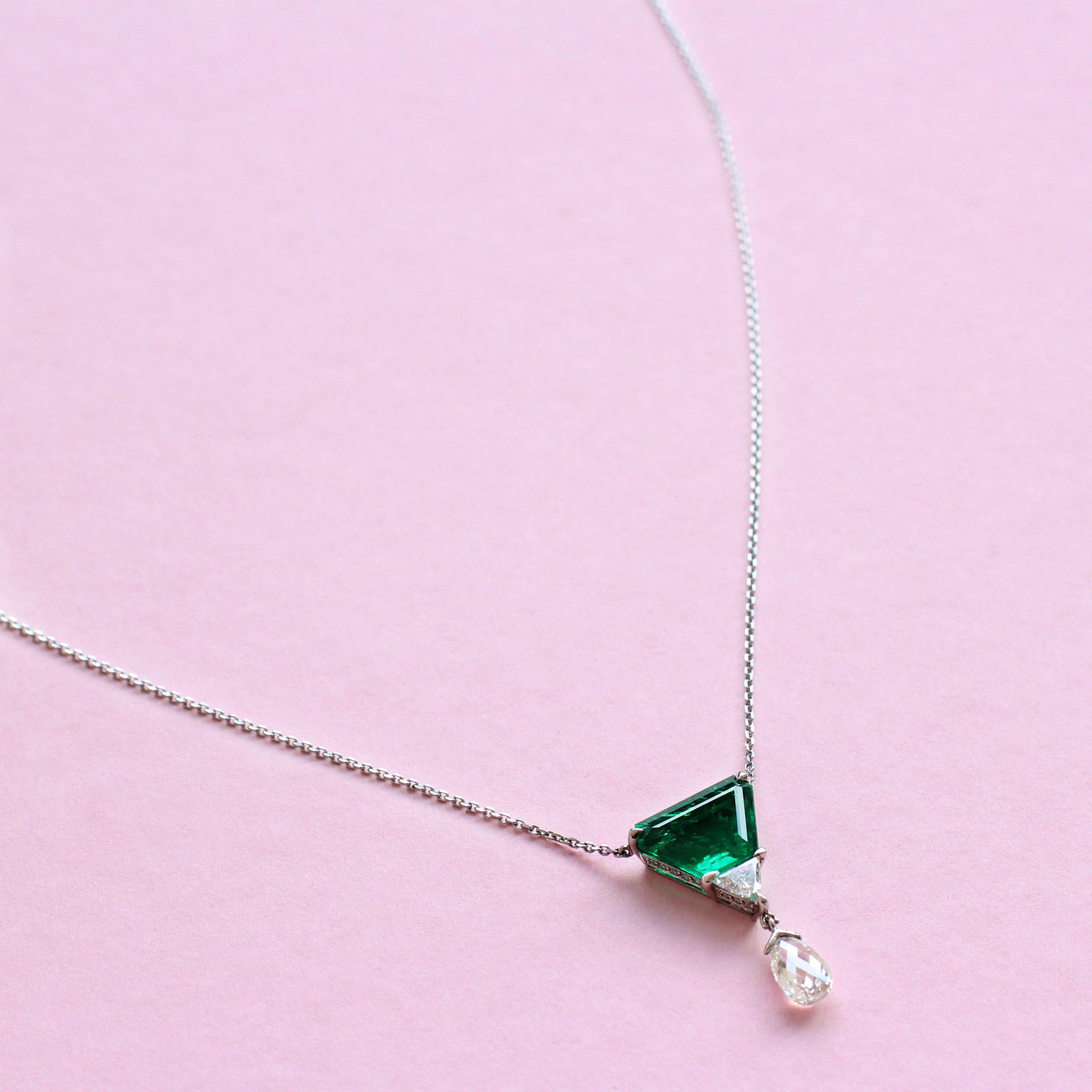 3 carat emerald necklace