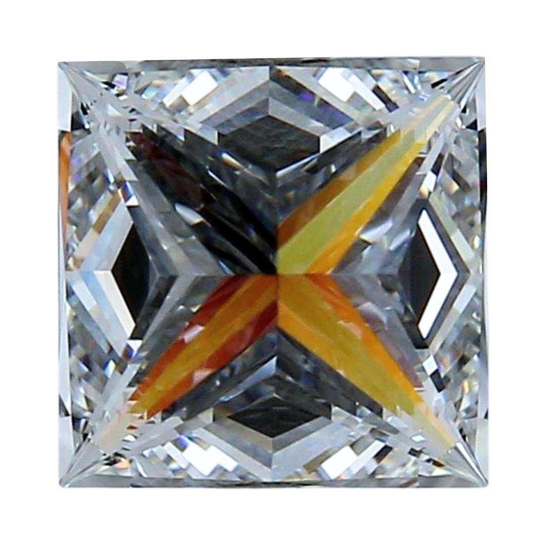 Women's Exquisite 3.08ct Ideal Cut Square Diamond - GIA Certified For Sale