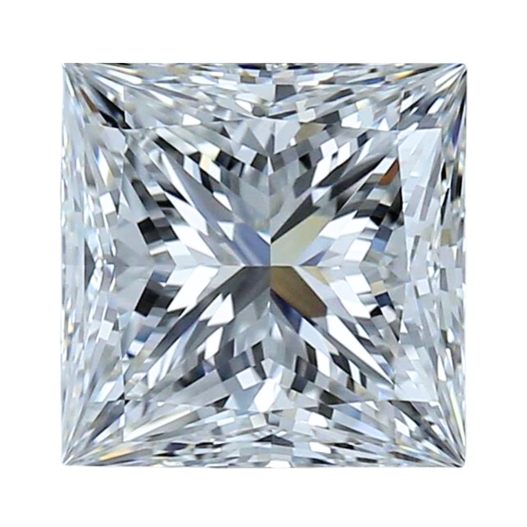 Exquisite 3.08ct Ideal Cut Square Diamond - GIA Certified For Sale 2