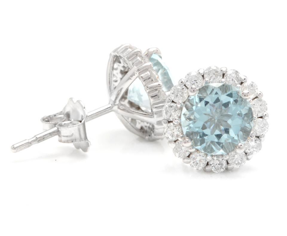 Squisiti orecchini a perno in oro bianco massiccio 14K con acquamarina naturale da 3,75 carati e diamante

Un pezzo dall'aspetto straordinario!

Peso totale dei diamanti bianchi taglio rotondo naturali: 0,75 carati (colore G-H / purezza
