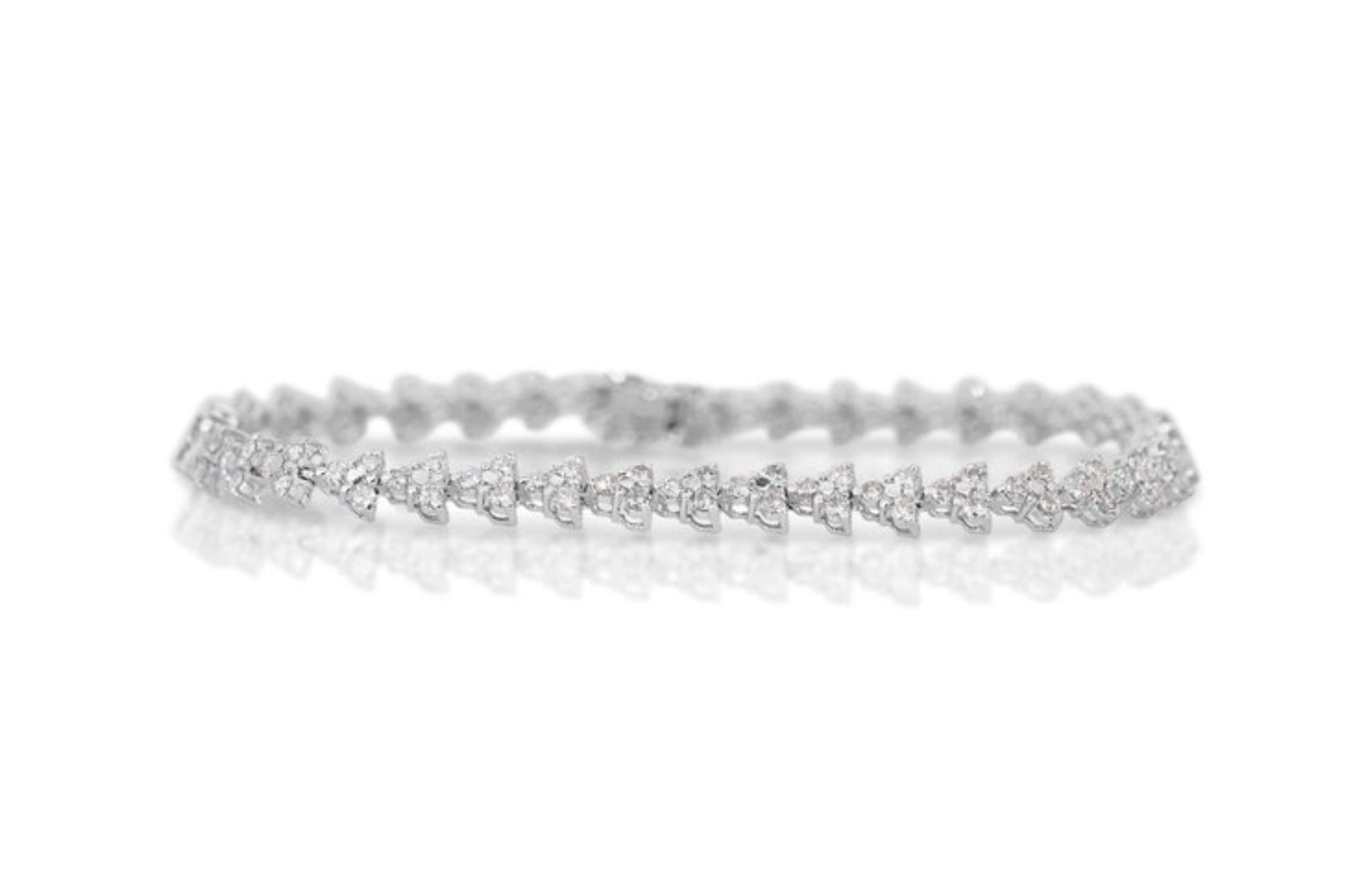 Round Cut Exquisite 3.75ct Round Diamond Bracelet set in 14K White Gold For Sale