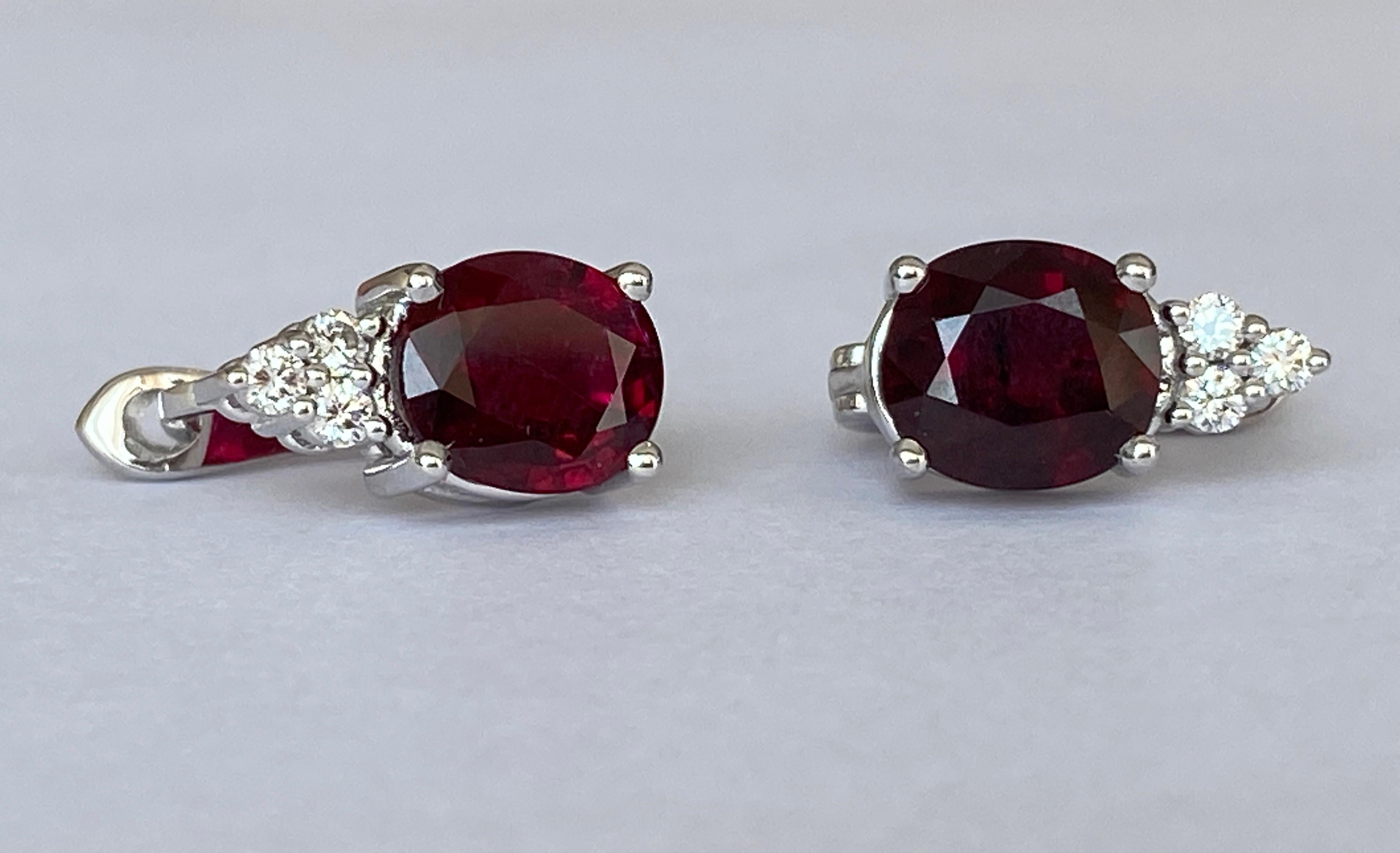Exquisite 4.32Carat Red Ruby and Diamond 18k Solid White Gold Stud Earrings For Sale 3