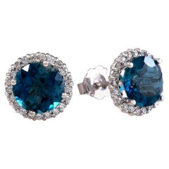 Exquisito topacio azul londinense natural de 4,55 quilates y diamante de oro blanco macizo de 14 quilates