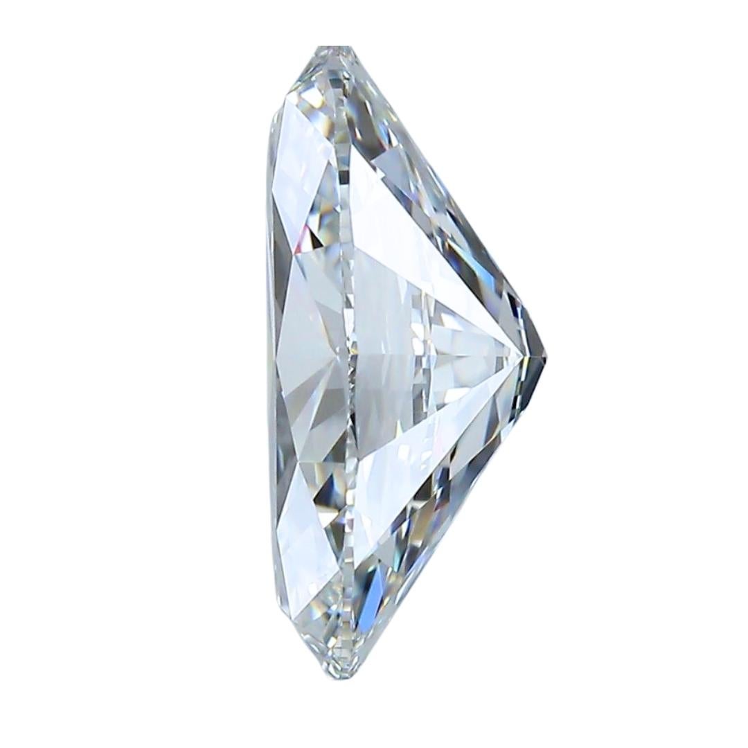 Exquisite 5.23 ct Ideal Cut Oval Diamond - GIA Certified In New Condition In רמת גן, IL
