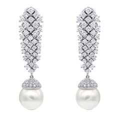 Exquisite 5.25 Carat Diamond and white South Sea Pearl Drop Earrings 13.0MM