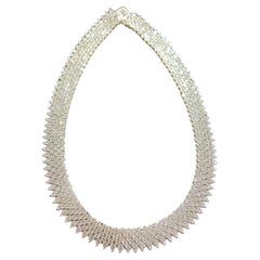 Exquisite 56-Karat DAMIANI Handgefertigte Halskette - 18K Weißgold  Ein echter Collector'