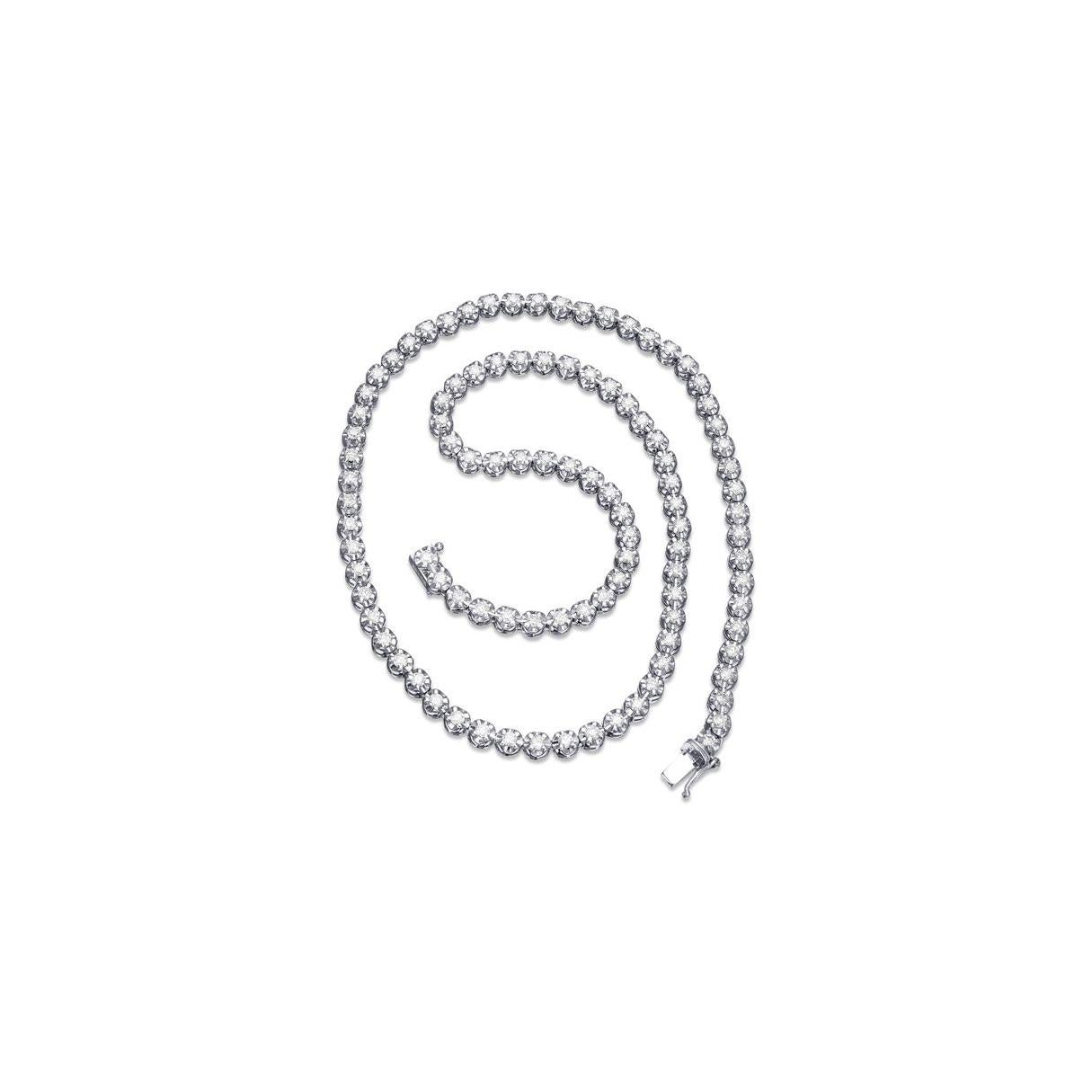 Round Cut Exquisite 8 Carat Tennis Diamond Necklace For Sale