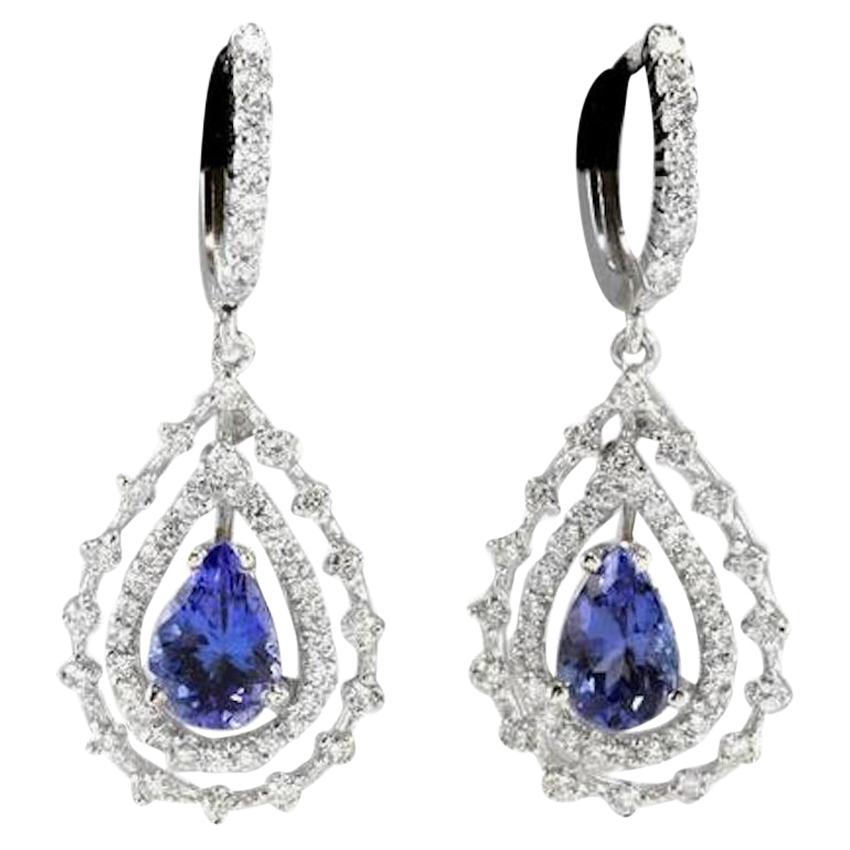 Exquisite 6.00 Carat Natural Tanzanite and Diamond 14K Solid White Gold Stud For Sale