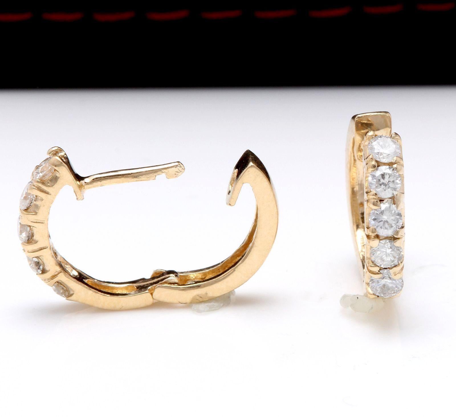 Taille ronde Créoles exquises en or jaune massif 14 carats avec diamants naturels de 0,65 carat en vente