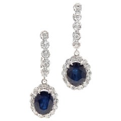 Exquisite 6.70 Carat Natural Sapphire and Diamond 14 Karat Solid Gold Earrings