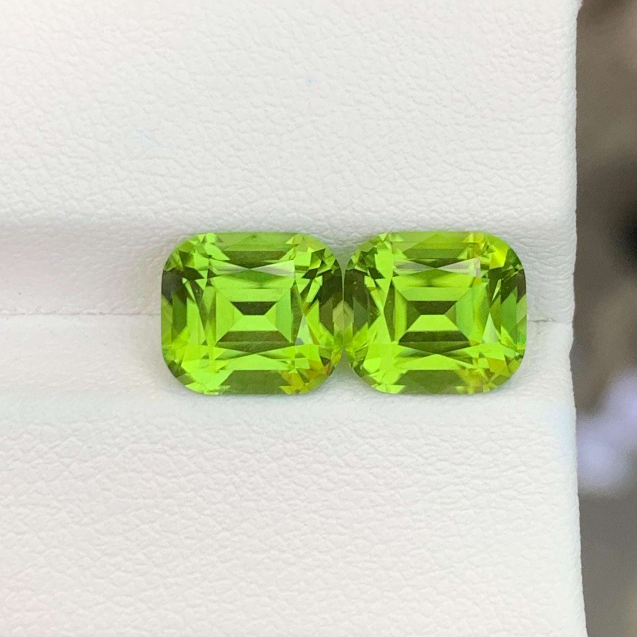 Exquisite 7,05 Karat unbehandelt natürliche lose Peridot Edelstein Paar für Damen oder Herren im Angebot