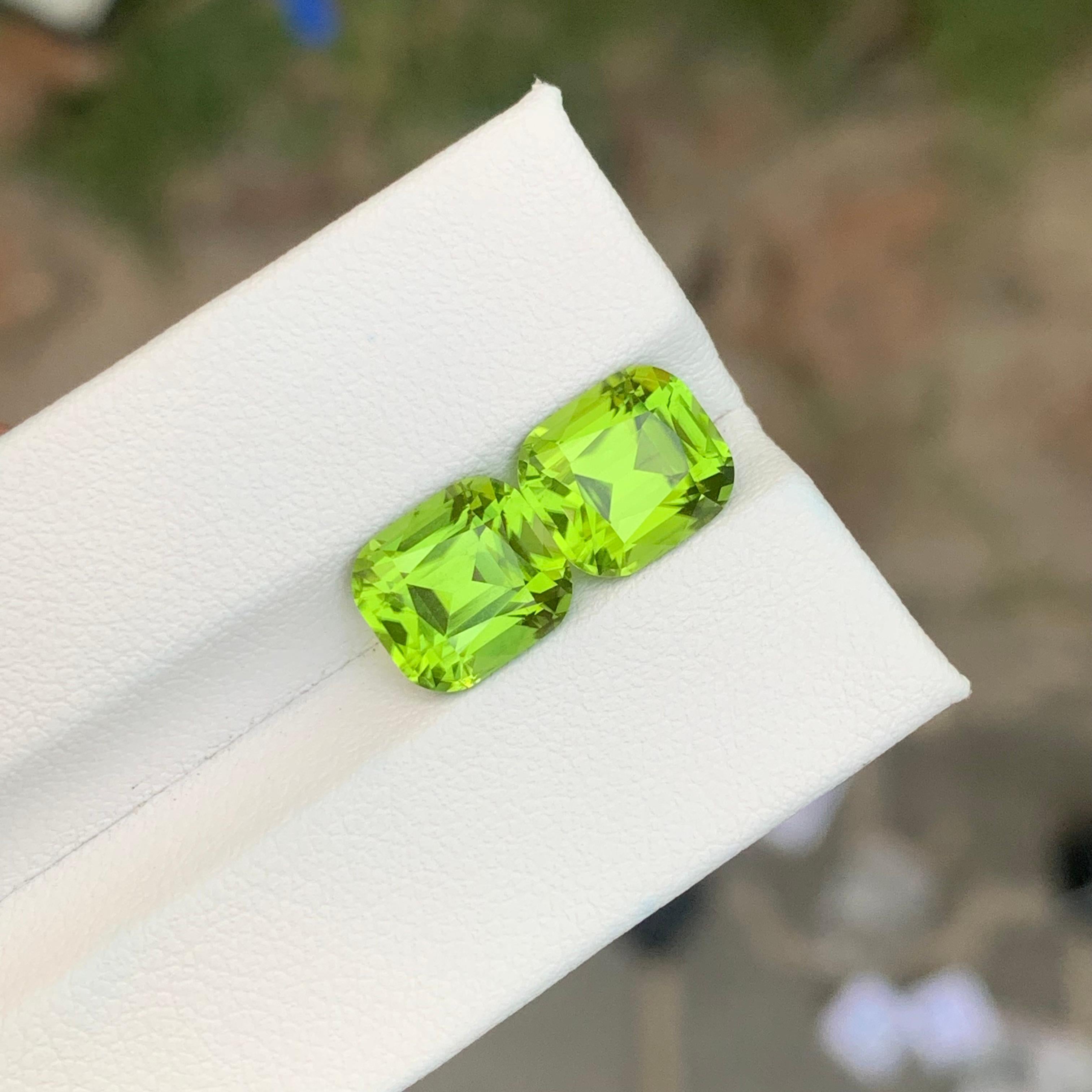 Exquisite 7,05 Karat unbehandelt natürliche lose Peridot Edelstein Paar im Angebot 2