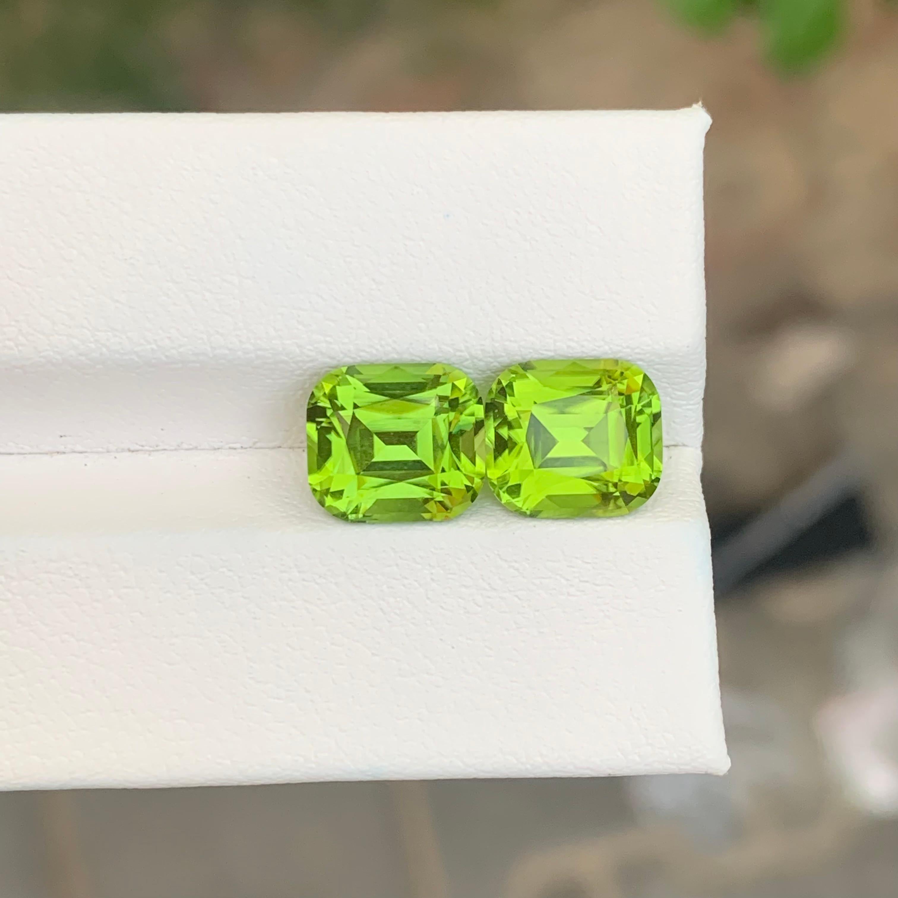 Exquisite 7,05 Karat unbehandelt natürliche lose Peridot Edelstein Paar im Angebot 3