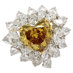Exquisite 7.30 Carat Heart-Shaped Green Diamond Ring with Pave White Diamonds (5