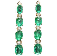 Exquisitos pendientes de oro macizo de 14 quilates con esmeralda natural y diamantes de 7,30 quilates