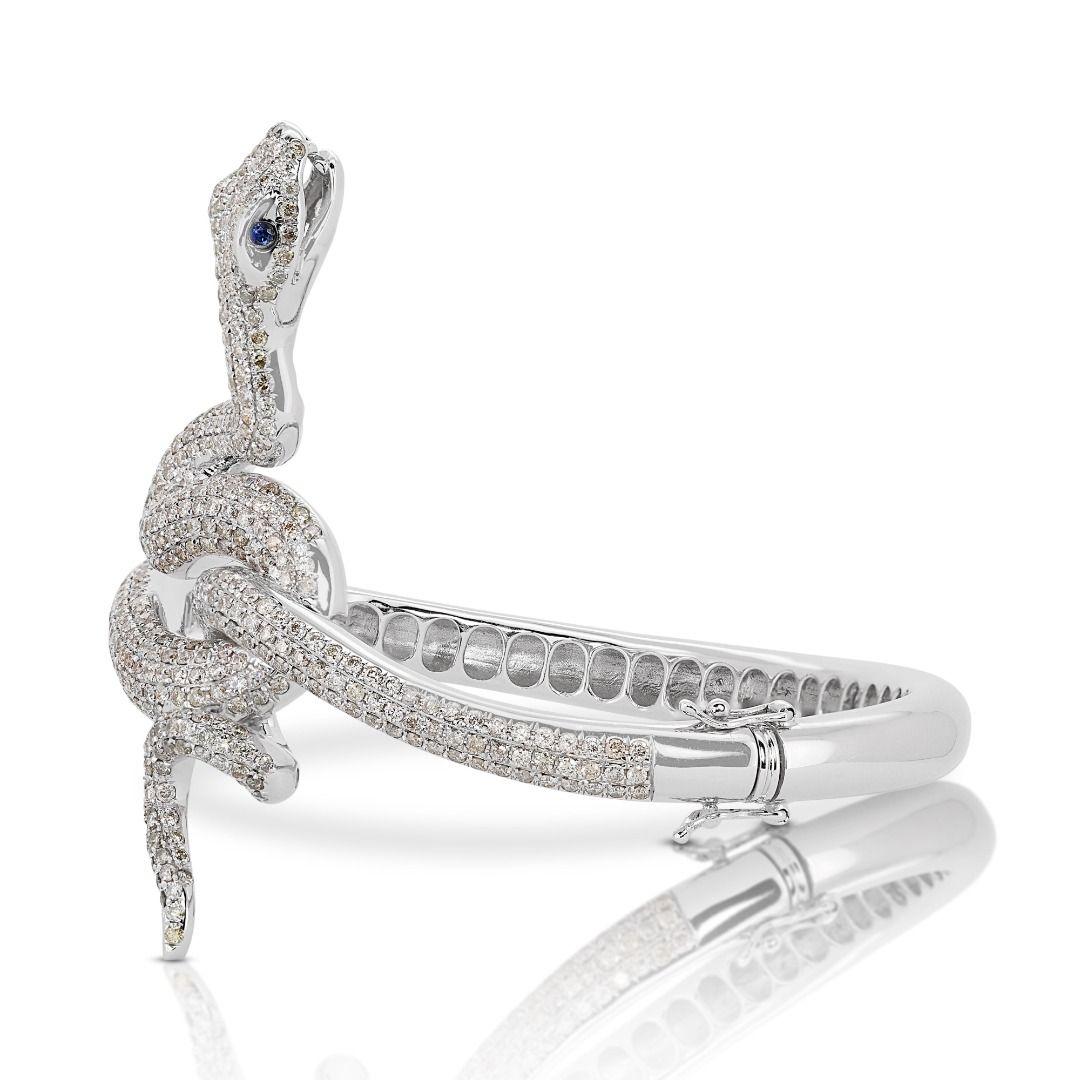 Taille ronde Magnifique ensemble de saphirs de 7,36 carats et diamants dans un bracelet serpent en or blanc 18 carats  en vente