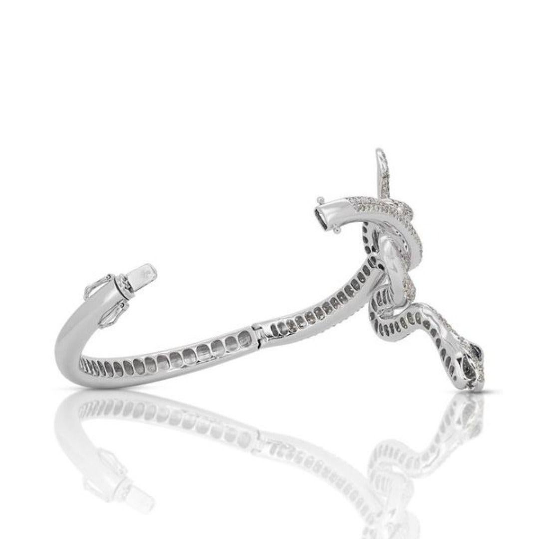 Women's Exquisite 7.36ct Sapphire and Diamond Ensemble in 18K White Gold Snake Bracelet  For Sale