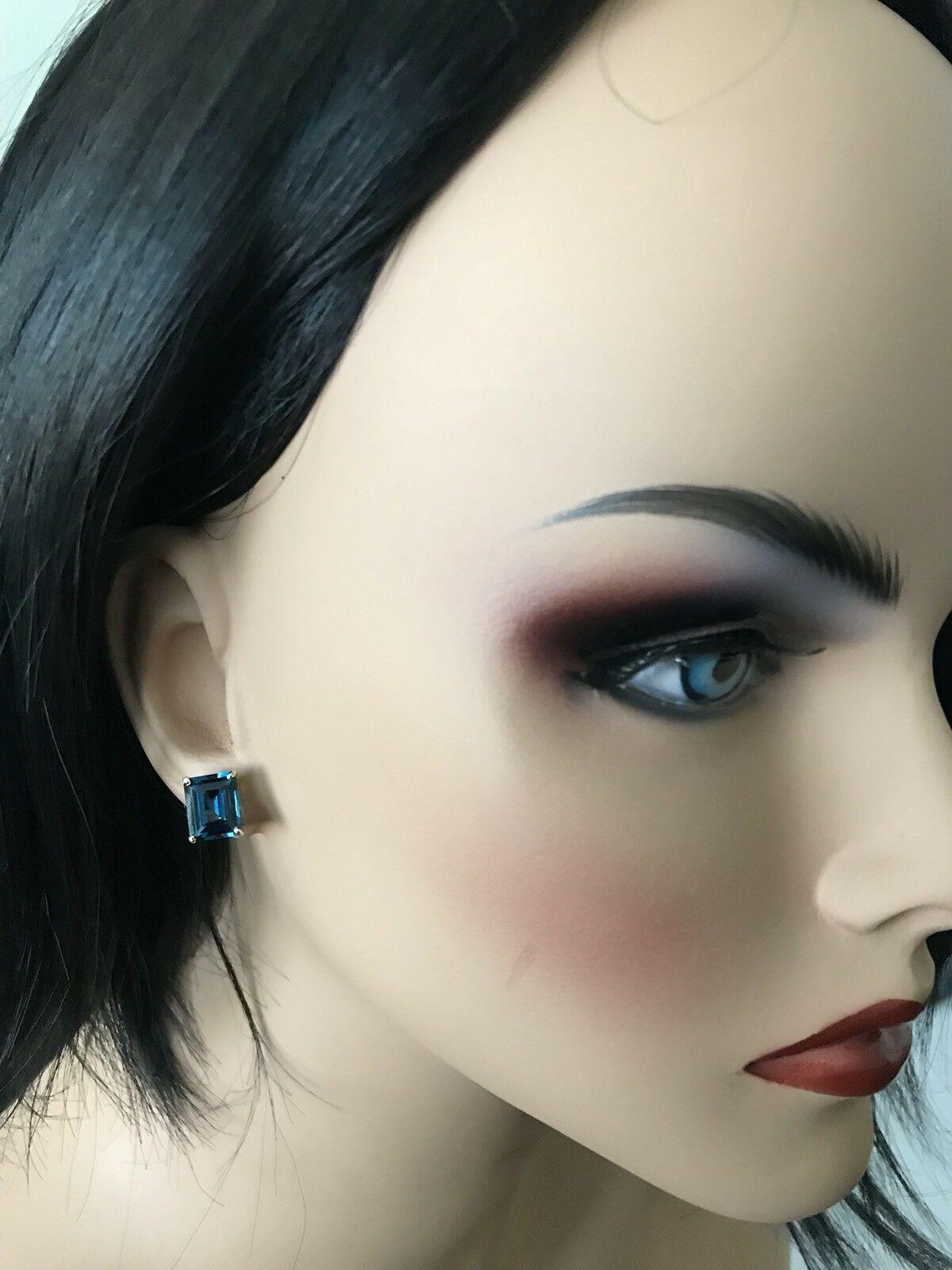 Clous d'oreilles exquis en or jaune massif 14 carats avec topaze bleue naturelle de Londres de 8,00 carats Neuf - En vente à Los Angeles, CA