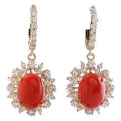Exquises boucles d'oreilles en or jaune massif 14 carats avec corail rouge naturel de 8,40 carats et diamants