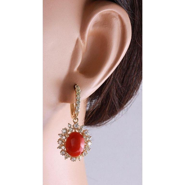 Exquisite 8.40 Carat Natural Red Coral and Diamond 14K Solid Yellow Gold Earring For Sale 2
