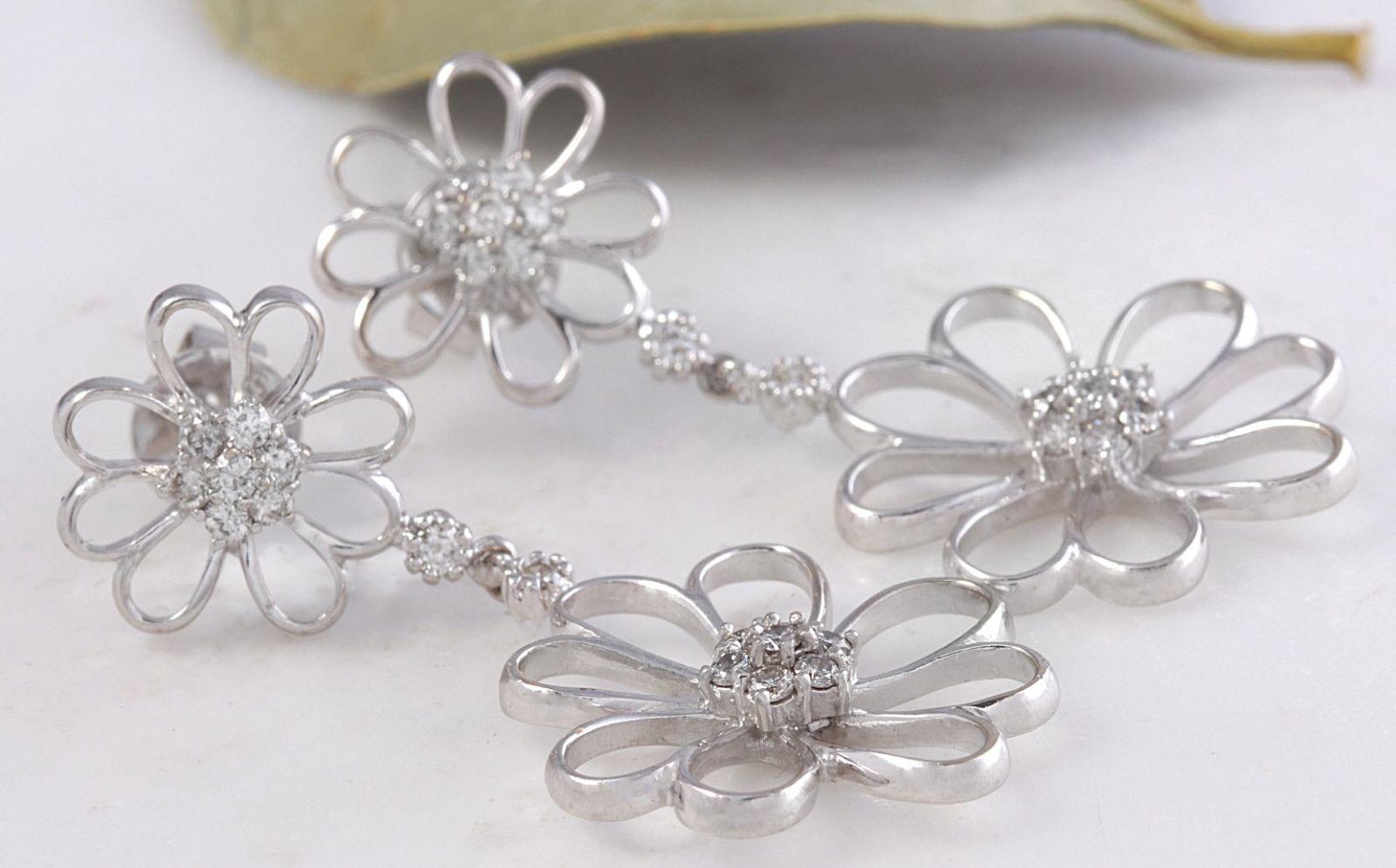 Boucles d'oreilles exquises en or blanc massif 18 carats avec diamants naturels de 0,85 carat Neuf - En vente à Los Angeles, CA