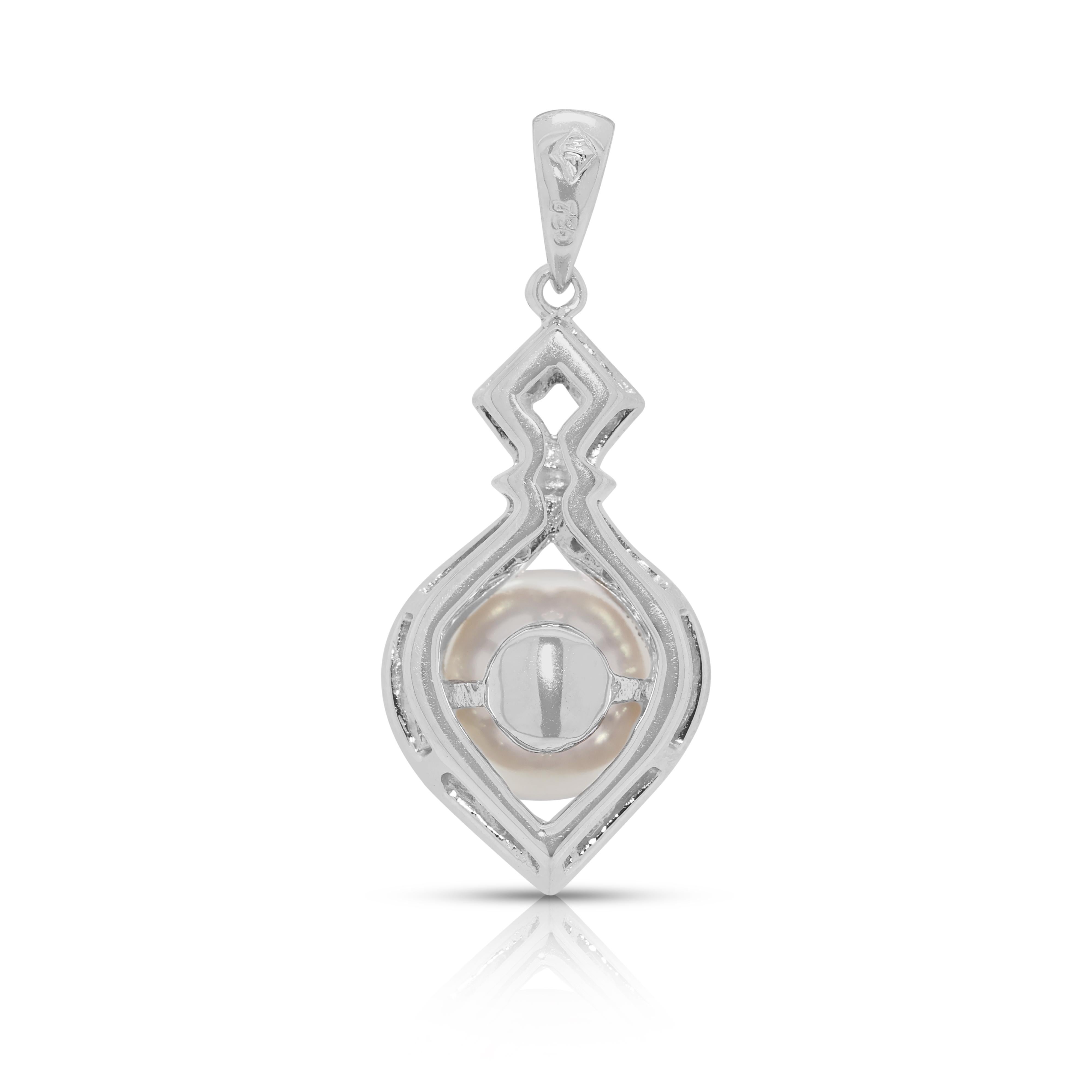 Pendentif exquis en or blanc 18 carats avec perle d'Akoya de 8 mm et diamant naturel de 0,17 carats en vente 1