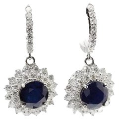 Exquisite 9.47 Carat Natural Blue Sapphire and Diamond 14 Karat Solid White Gold