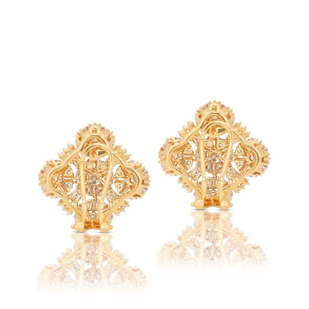 Exquisite 9K Yellow Gold Earrings with 1.70ct Round and Taper Diamonds  2