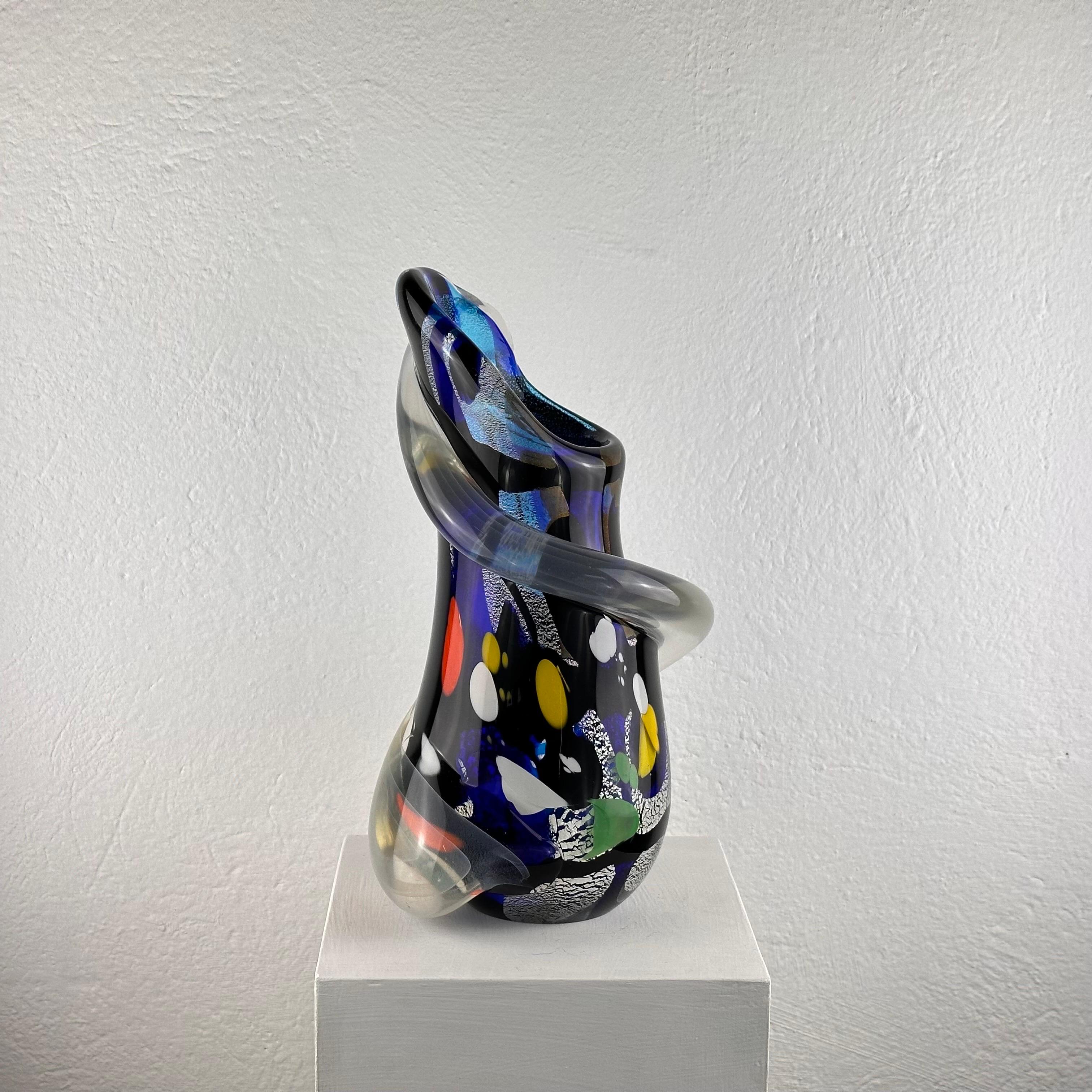 Mid-Century Modern Magnifique vase abstrait en verre de Murano signé S. Toso, des années 1970 en vente