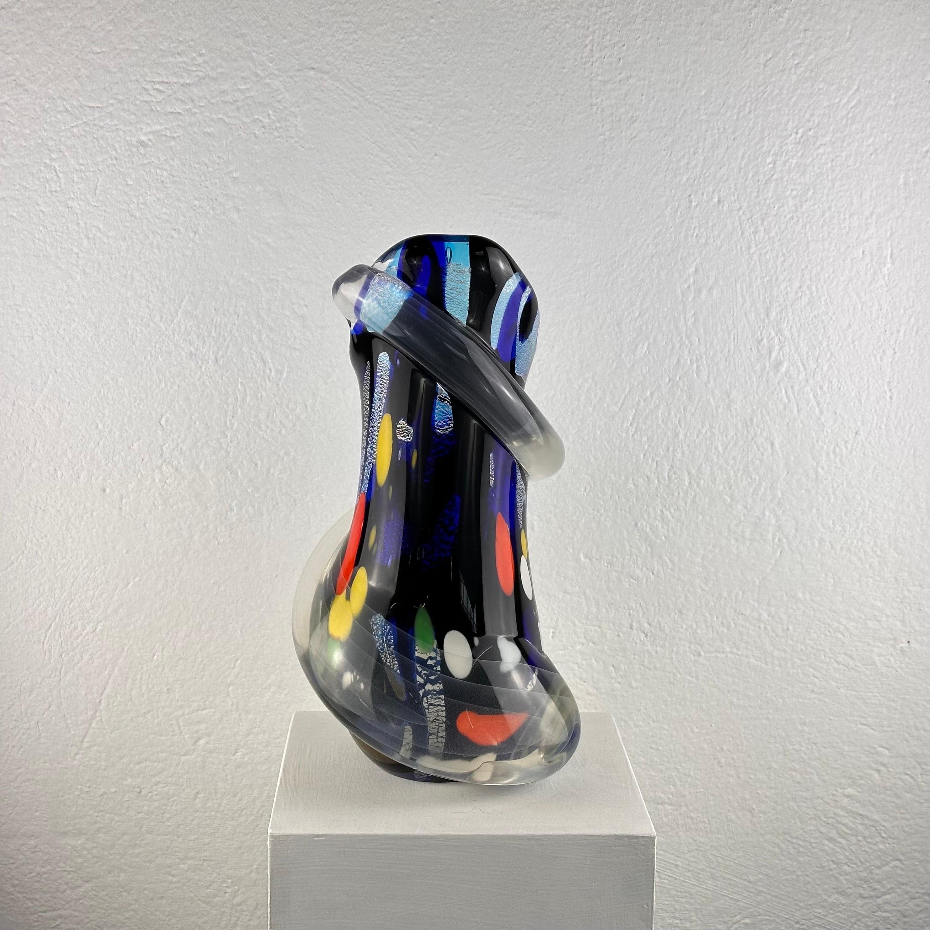 italien Magnifique vase abstrait en verre de Murano signé S. Toso, des années 1970 en vente