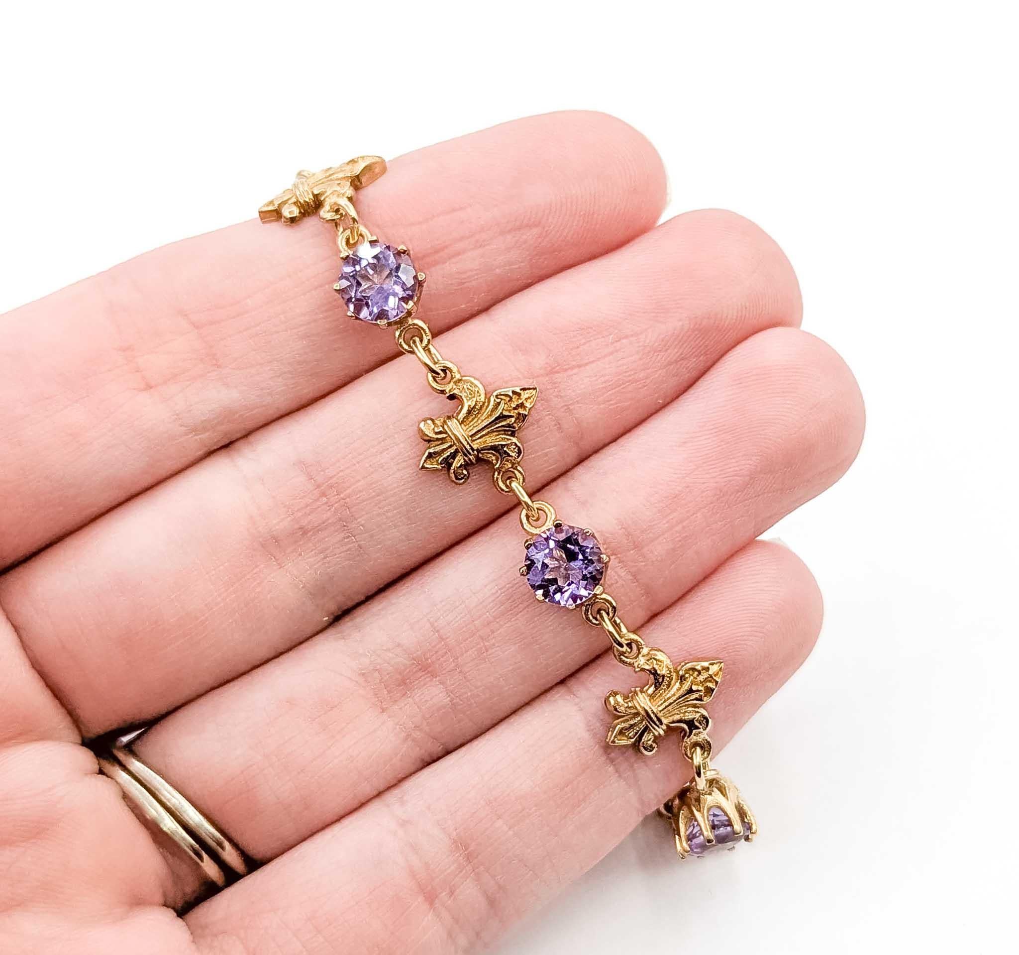 Exquisite Amethyst and 9k Yellow Gold Bracelet In Excellent Condition For Sale In Bloomington, MN