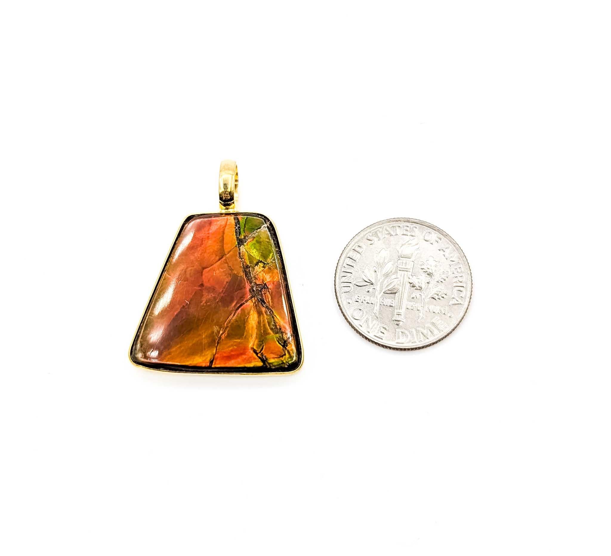 Pendentif exquis en ammolite avec lunette en or jaune 18k en vente 5