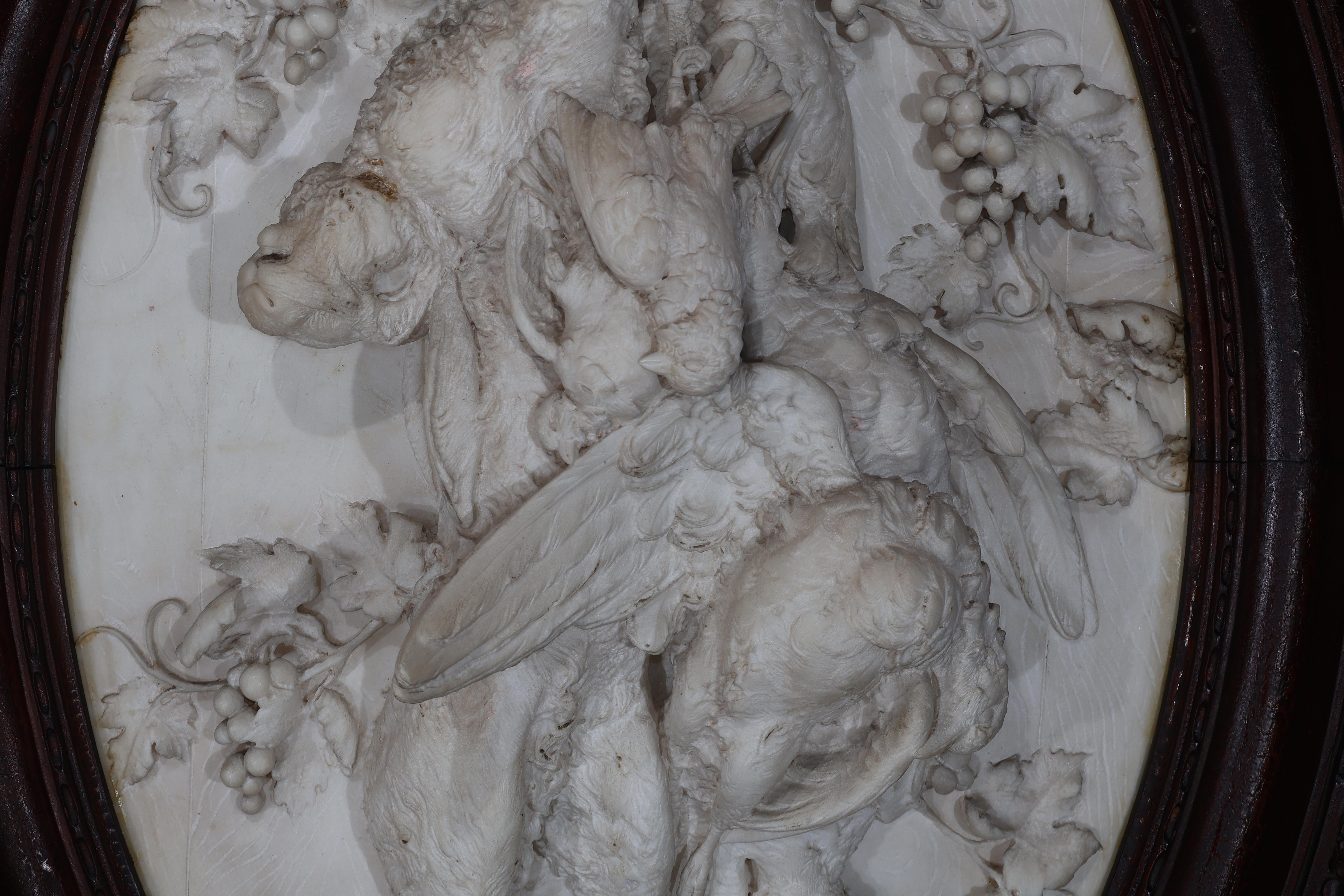 Exquisites und sehr bedeutendes Paar „Natures Mortes“ Carrara-Marmor, Carrara-Marmor im Angebot 2